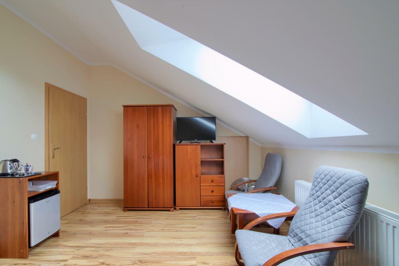 Hôtel Nawigator à Miedzyzdroje Extérieur photo